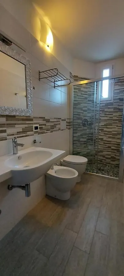 Hotel Trevi Лидо-ди-Езоло