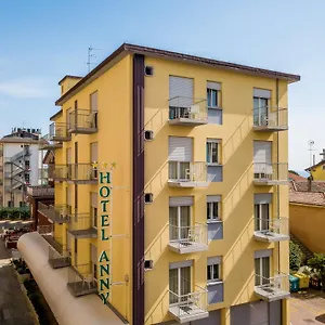 hotellátogatás